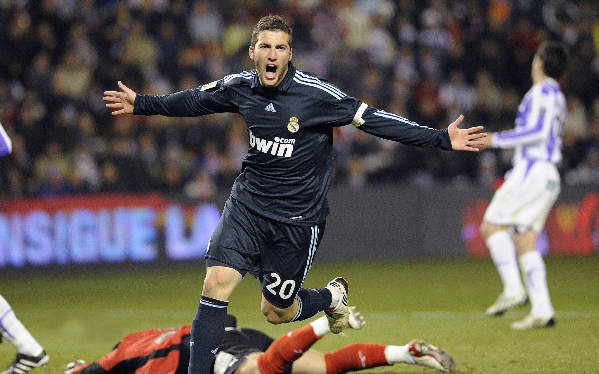 绝境重生，郭艾伦率山西队上演惊天翻盘，力克广州队